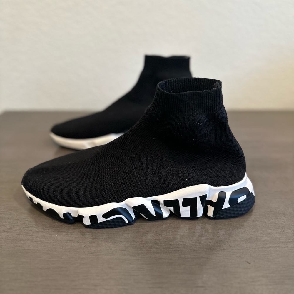 Balenciaga Speed Lt Graffiti runners